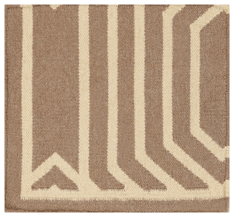 Surya Frontier FT-528 8' x 11' Rug