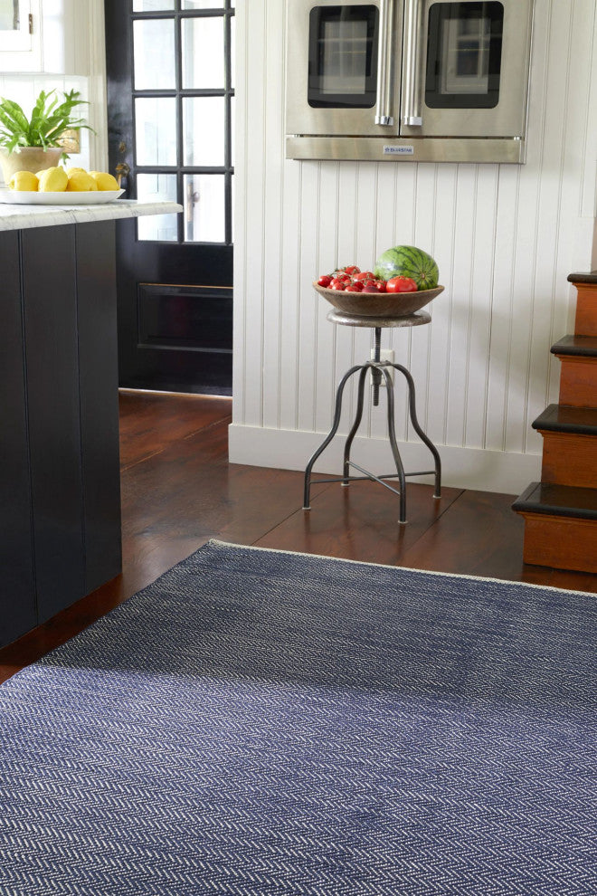 Dash & Albert Herringbone Indigo Handwoven Cotton Rug, Blue, 4' x 6'