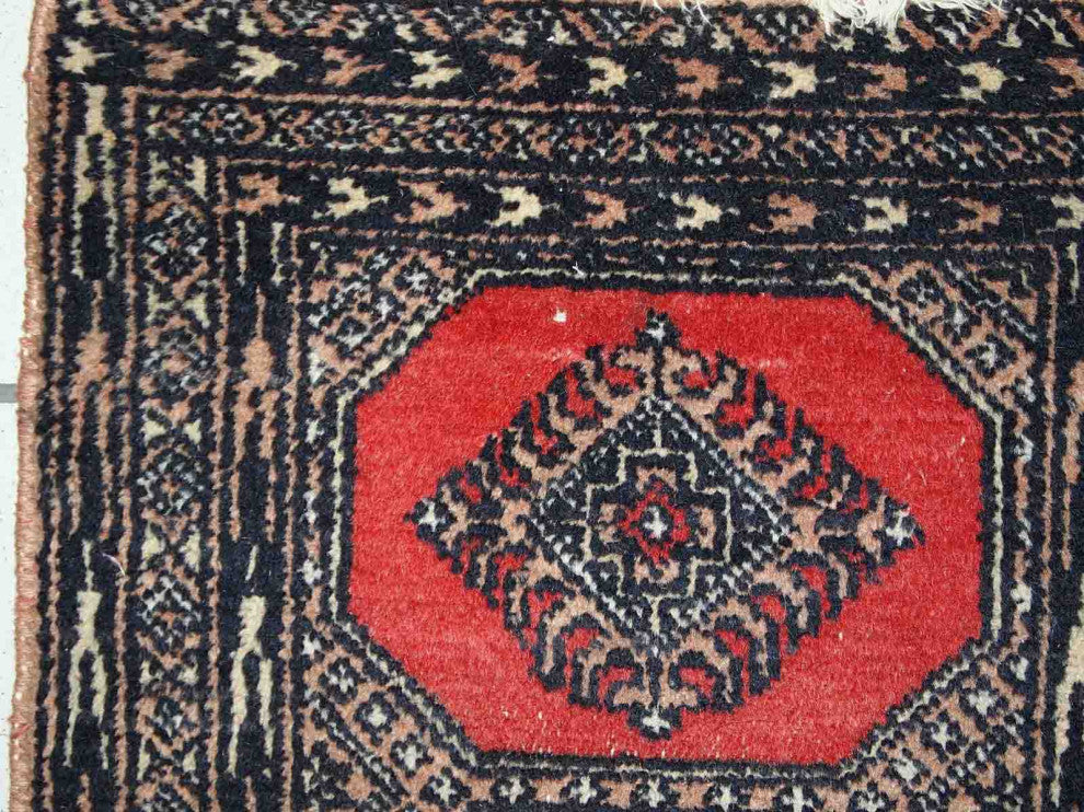 Handmade vintage Pakistani Lahore distressed rug 1.4' x 1.9' (45cm x 58cm) 1970s