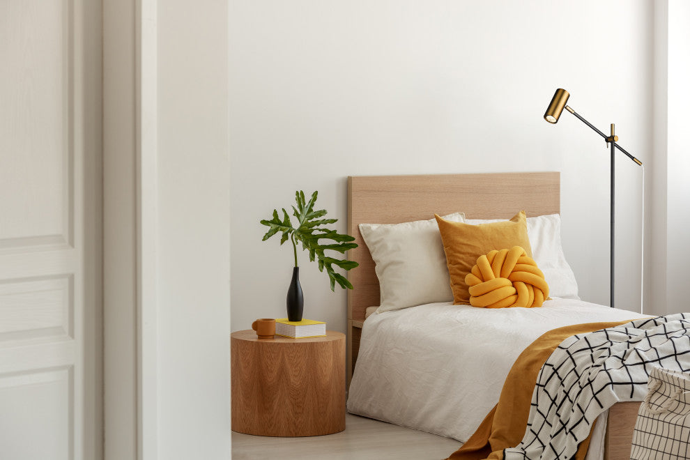 Zlite 814FL-MB-OBR 1-Light Floor Lamp, Olde Brass