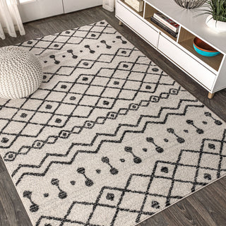 Aksil Moroccan Beni Souk Area Rug, Cream/Black, 5 X 8