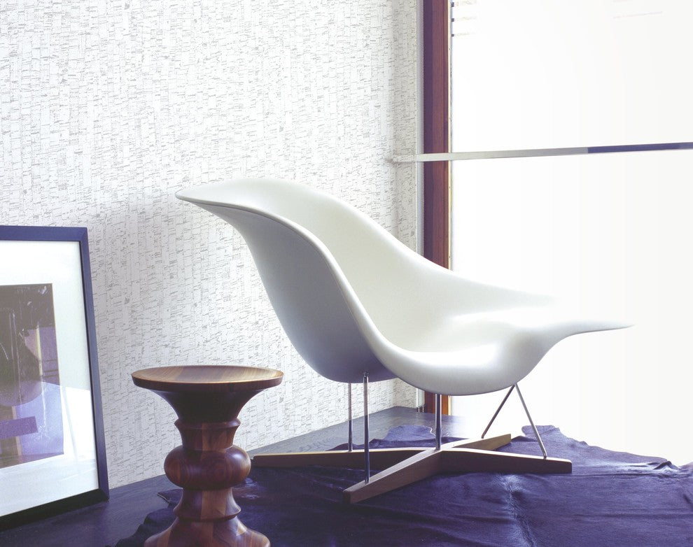 Serendipity 2, Traditional Damask Solid Wallpaper, Cream, Sample