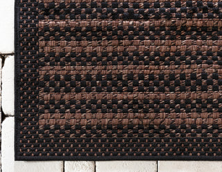Unique Loom Brown Checkered Outdoor 7'x10' Area Rug