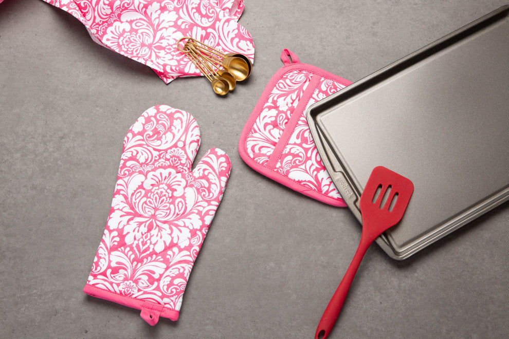 DII Pink Damask Oven Mitt & Potholder Set