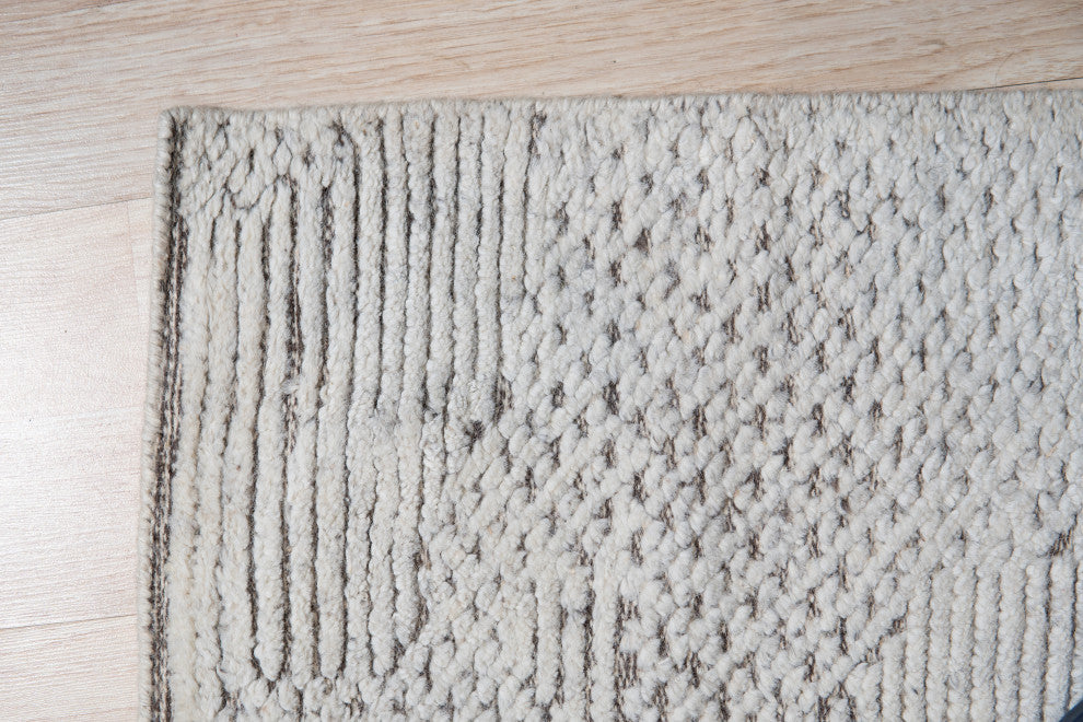 Ivory Contemporary Geometric Transitional High-Low Area Rug