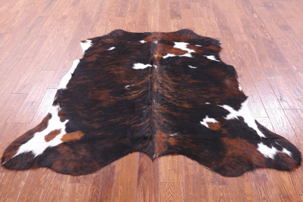 Natural Cowhide Rug 5' 5" X 6' 0" C2175