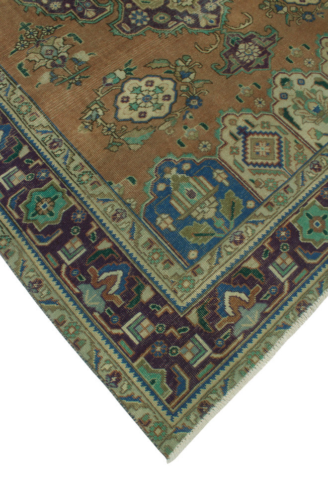 Fine Vintage Distressed Jailene Rust Rug
