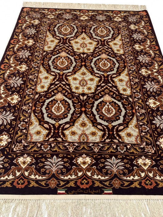 Fine Hand Knotted Persian Silk & Wool Isfahan 3'4"x5'