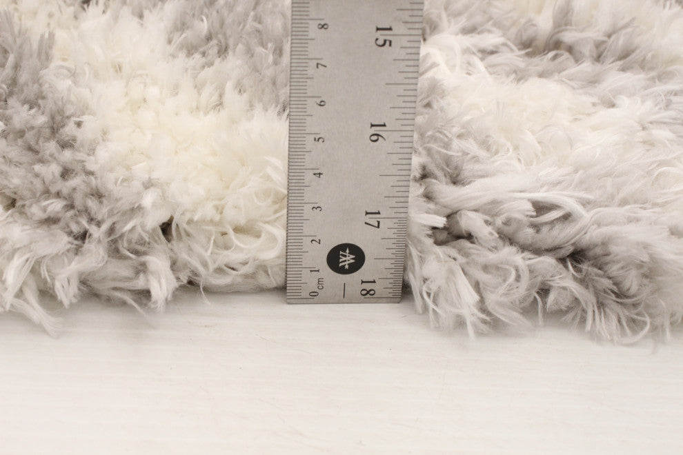 eCarpetGallery Shag Area Rug, Ivory, 6'7" x 9'6"