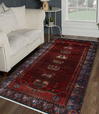 Semi Antique Dailyn Red/Navy Runner, 4'6x8'9