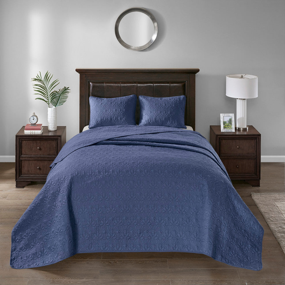 Madison Park Quebec Reversible Bedspread Set, Navy
