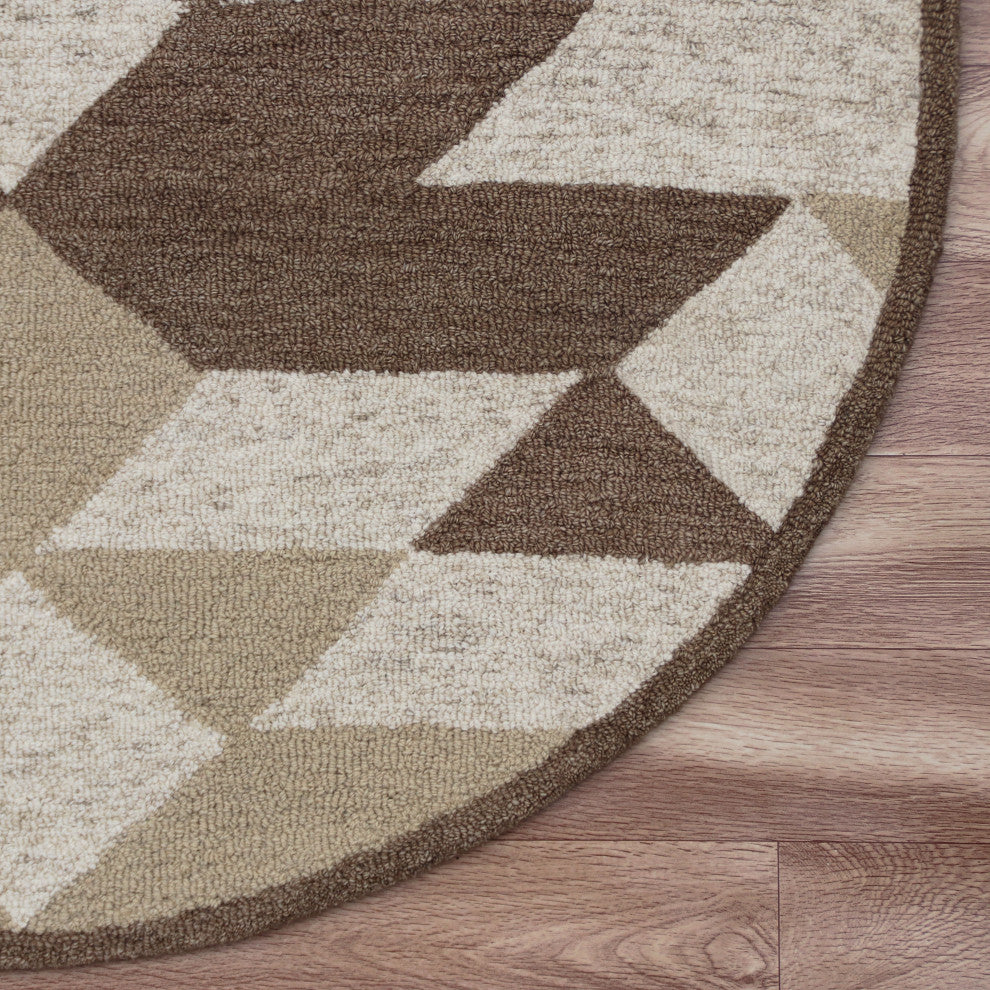 Rustic Southwestern Geometric Round Rug, 6' Round