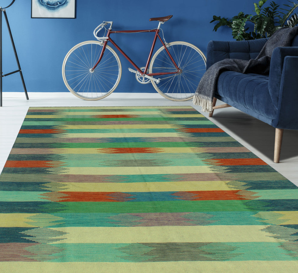 Winchester Kilim Oryngul Gray/Light Green Rug, 6'5x9'8