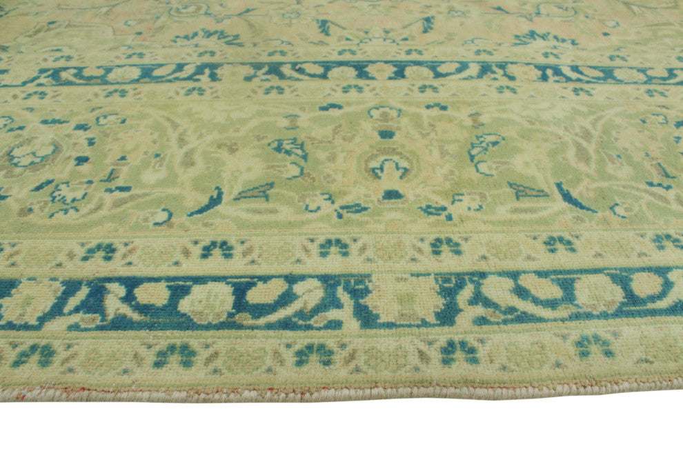 Fine Vintage Distressed Marcel Rust/Beige Rug, 8'2x11'6
