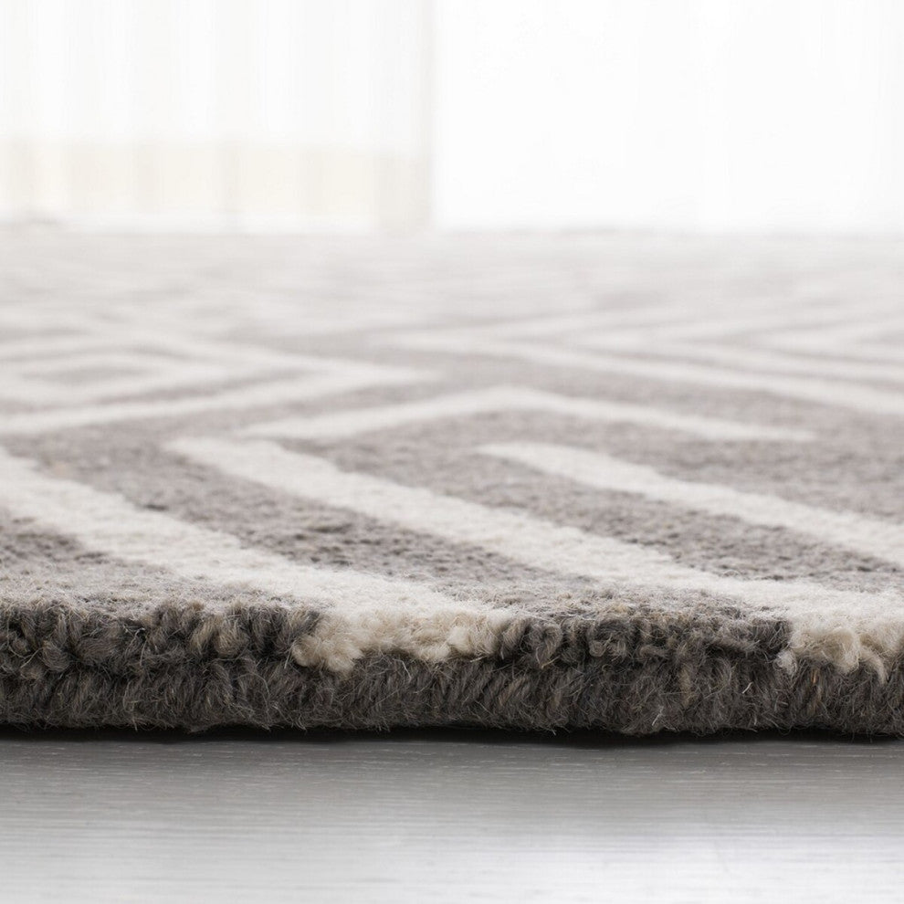 Safavieh Lauren Ralph Lauren Collection LRL6609 Rug, Sepia, 6'x9'