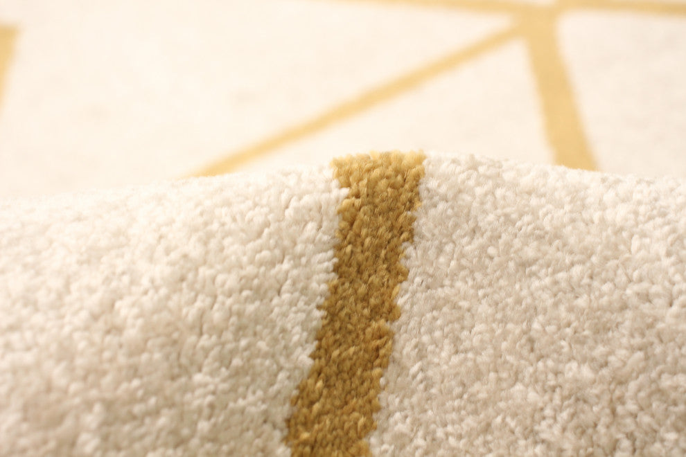 Ana eCarpetGallery Area Rug, Ivory-Gold, 3'11"x5'7"