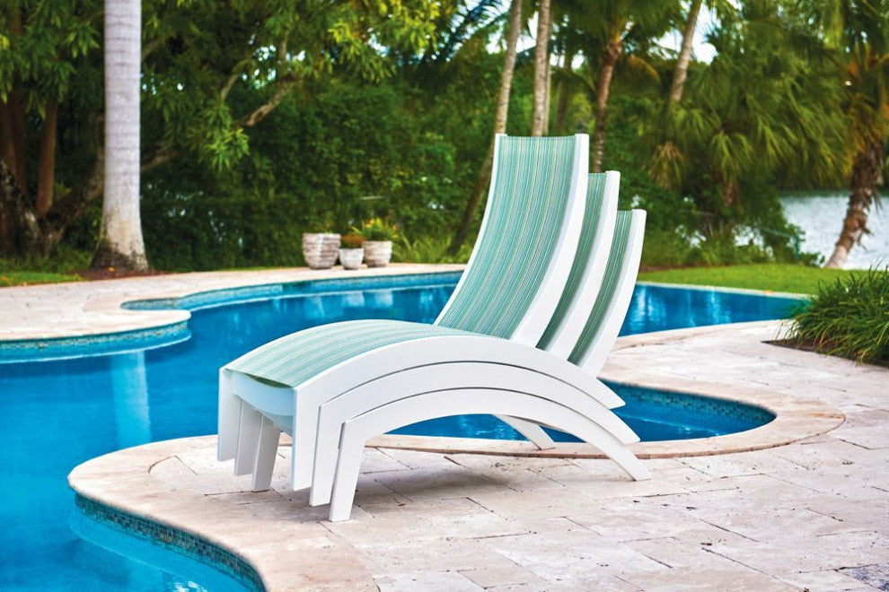 Dune Sling Stackable Outdoor Hydro-Lounge Chaise, Cobalt/Snow