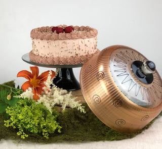 Gold Curl Cake Dome