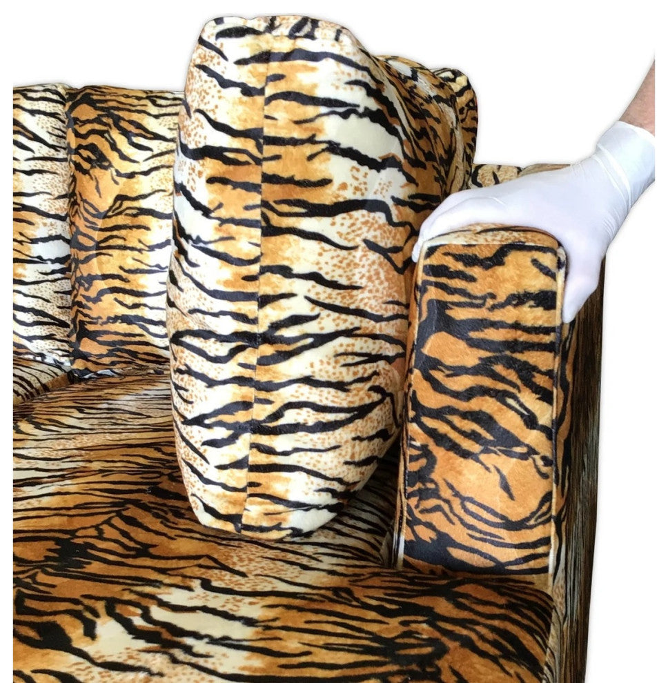 Small-Space Sectional Upholstered Custom Modern Sectional