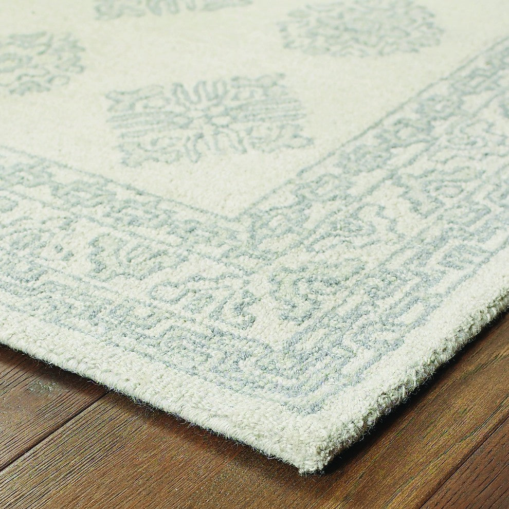 Oriental Weavers Manor Collection Grey/ Beige Oriental Indoor Area Rug 3'6"X5'6"