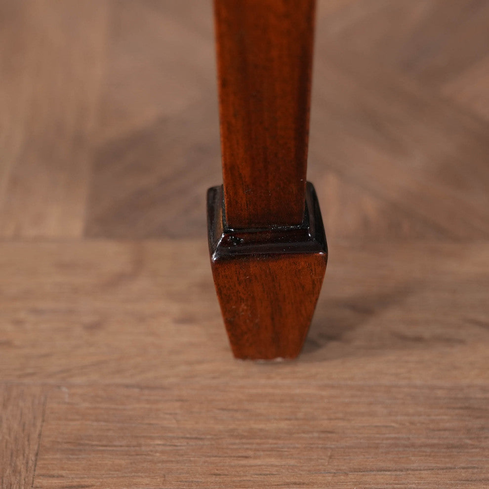 Mahogany Hepplewhite Commode