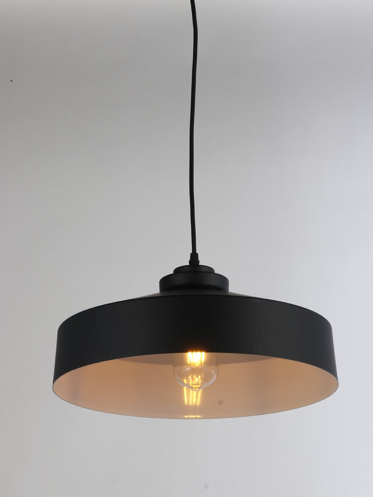 Beaut 1 Light Pendant, Black, 16"x16"