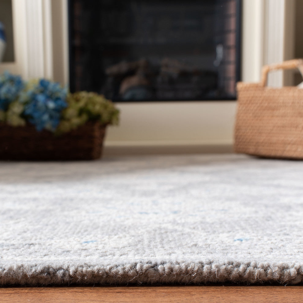Safavieh Micro-Loop Collection MLP506 Rug, Grey/Ivory, 5' X 8'