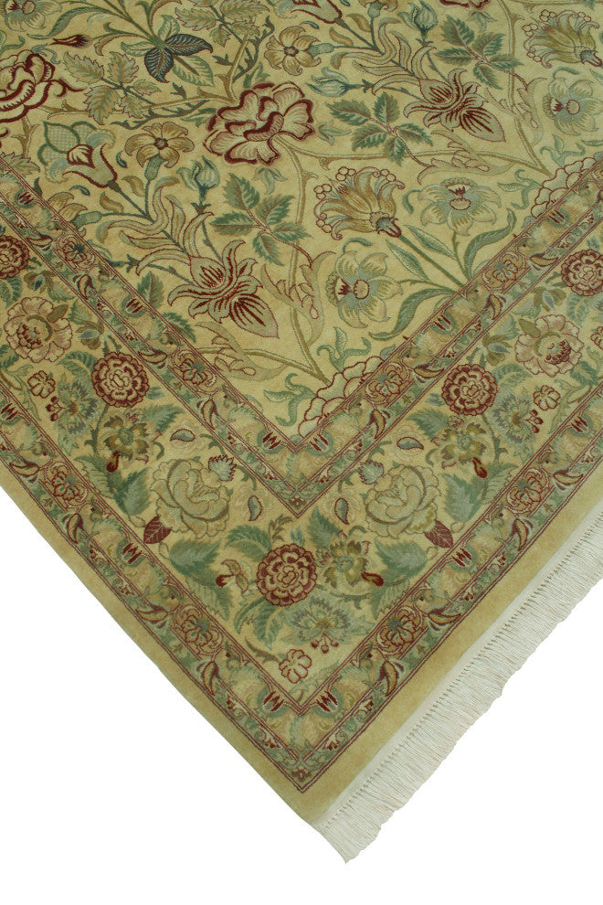 Pak-Persian Darylene Gold/Green Rug, 7'11x10'1