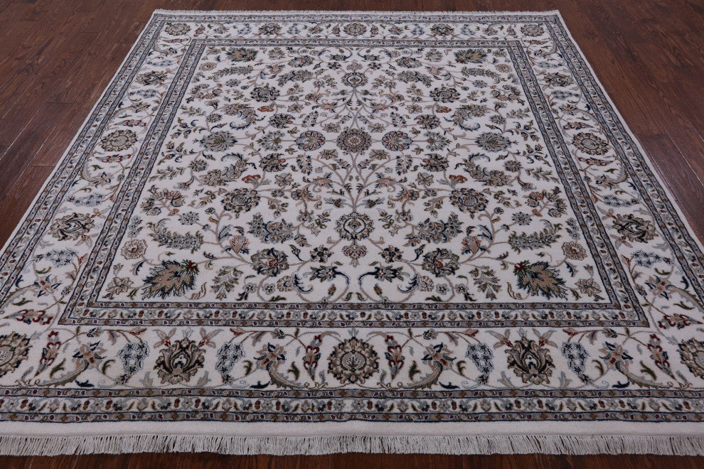 8' Square Wool and Silk Handmade Persian Nain Rug Q9341