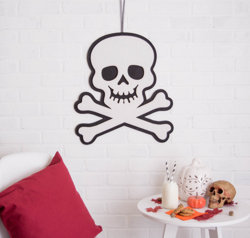 Hanging Foam Skull & Crossbones, Set of 2