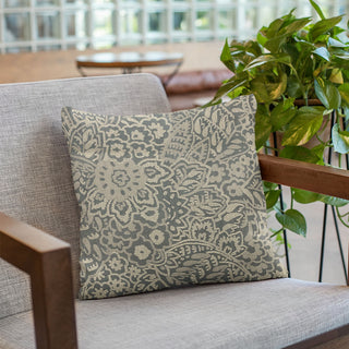 Plutus Blue Gardens Paisley Luxury Throw Pillow, 22"x22"