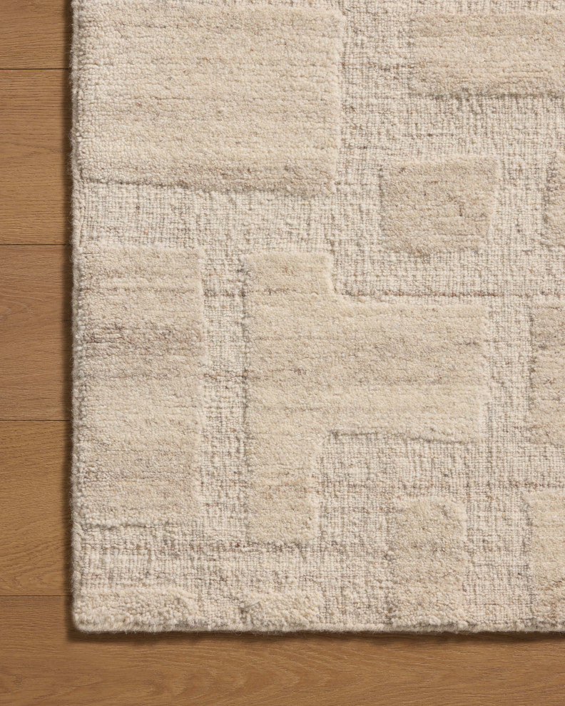 Loloi Hartley Ivory / Natural 3'-6" x 5'-6" Accent Rug