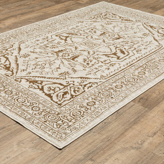 Iris Two-Tone Medallion Ivory/ Gold Area Rug 6'7" x 9'6"