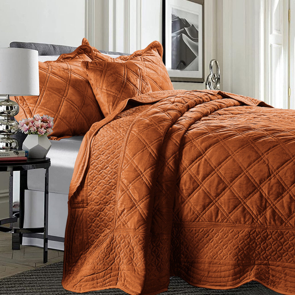 Supersoft Microplush Quilted 4-Piece Bed Spread Set, Brick, Queen