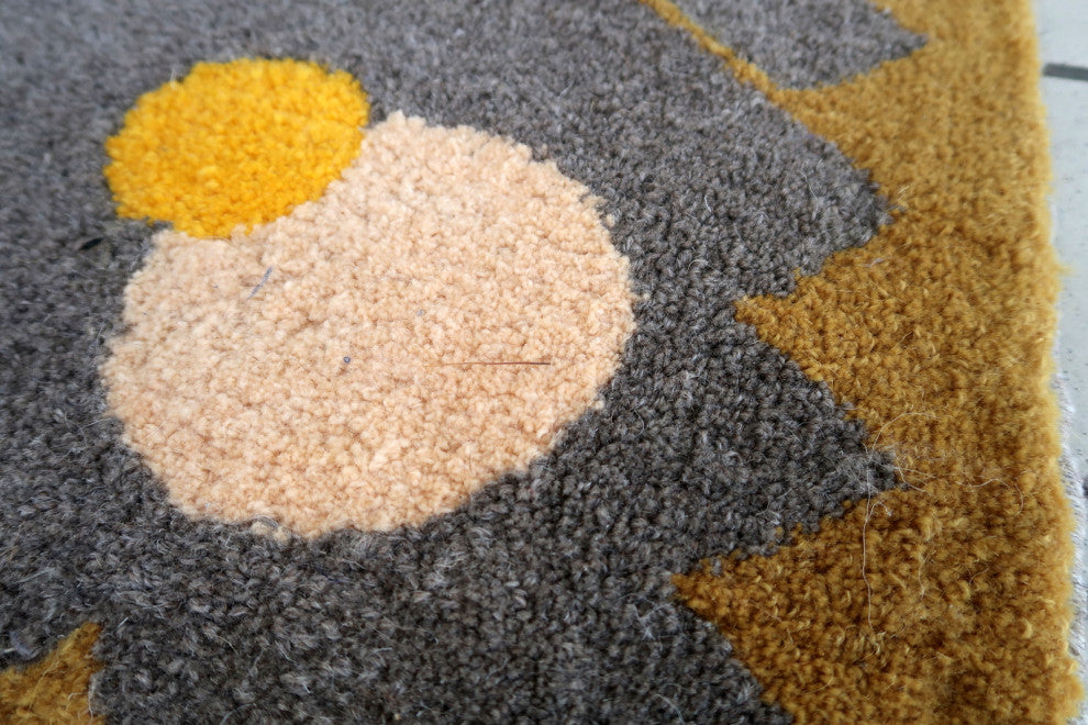 Handmade Contemporary ORA French Hooked Rug 3'x4.7', 91cmx145cm, 2021