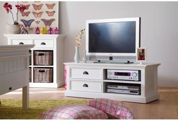 Halifax Medium Entertainment Unit