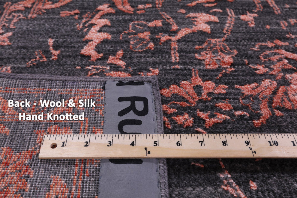 8' 2" X 10' 2" Persian Hand-Knotted Wool & Silk Rug - Q15754
