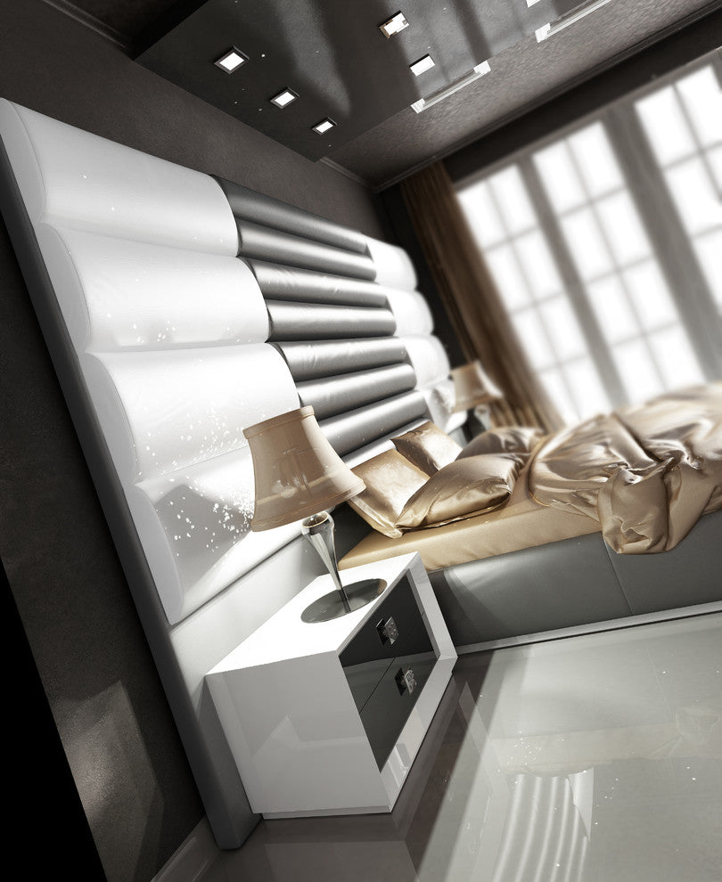 Klass 118 Bed, King