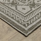 Iris Two-Tone Triple Medallions Grey/ Light Grey Area Rug 5'3" x 7'6"