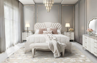 London Place Bed Bench - Creamy  Pearl
