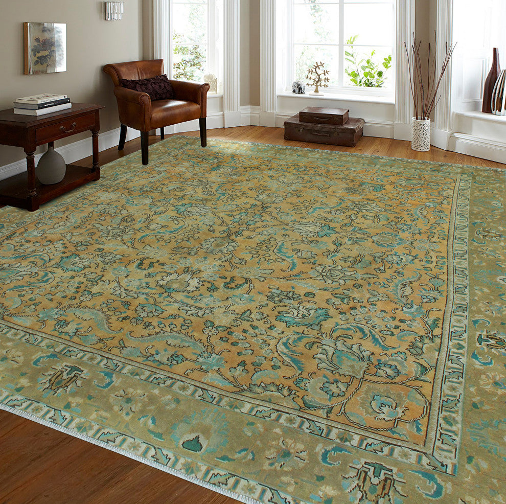 Fine Vintage Distressed Belia Rust/Brown Rug, 9'9 x 11'2