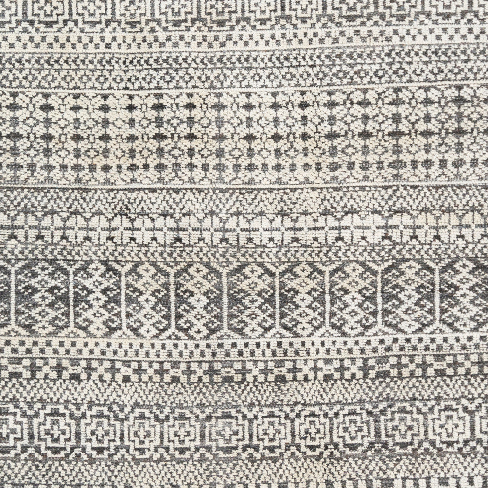 Surya Nobility NBI-2308 Traditional Area Rug, 10' x 14' Rectangle