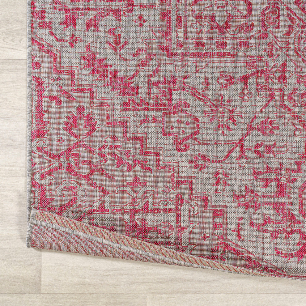 Estrella Bohemian Medallion Textured Weave Indoor/Outdoor