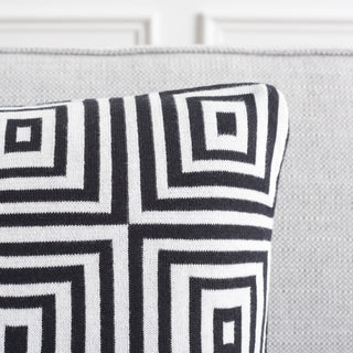 Safavieh Veda Pillow, Black/Ivory