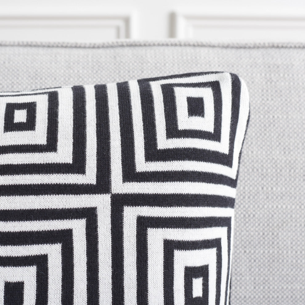 Safavieh Veda Pillow, Black/Ivory
