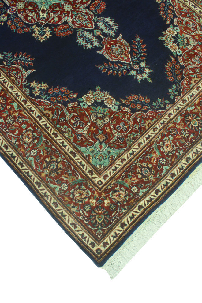 Heirloom Naseer Park Red/Light Green Rug, 4'3x6'9