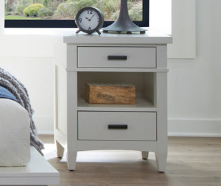 Queen Shelter Bed With 2 Nightstands, Queen