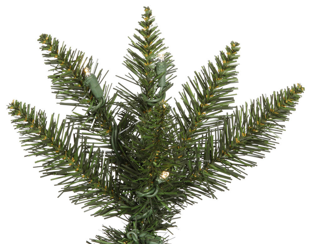 5.5' X 18" Durham Pole 150Led Wmwht