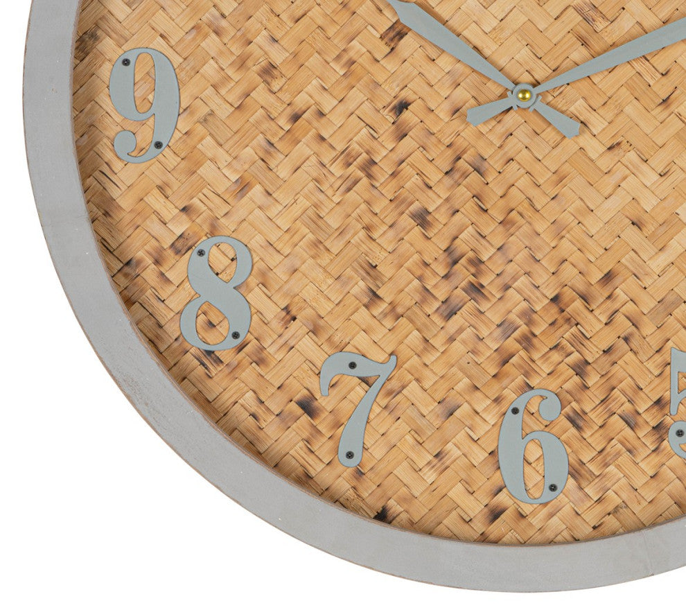 Desra Wall Clock