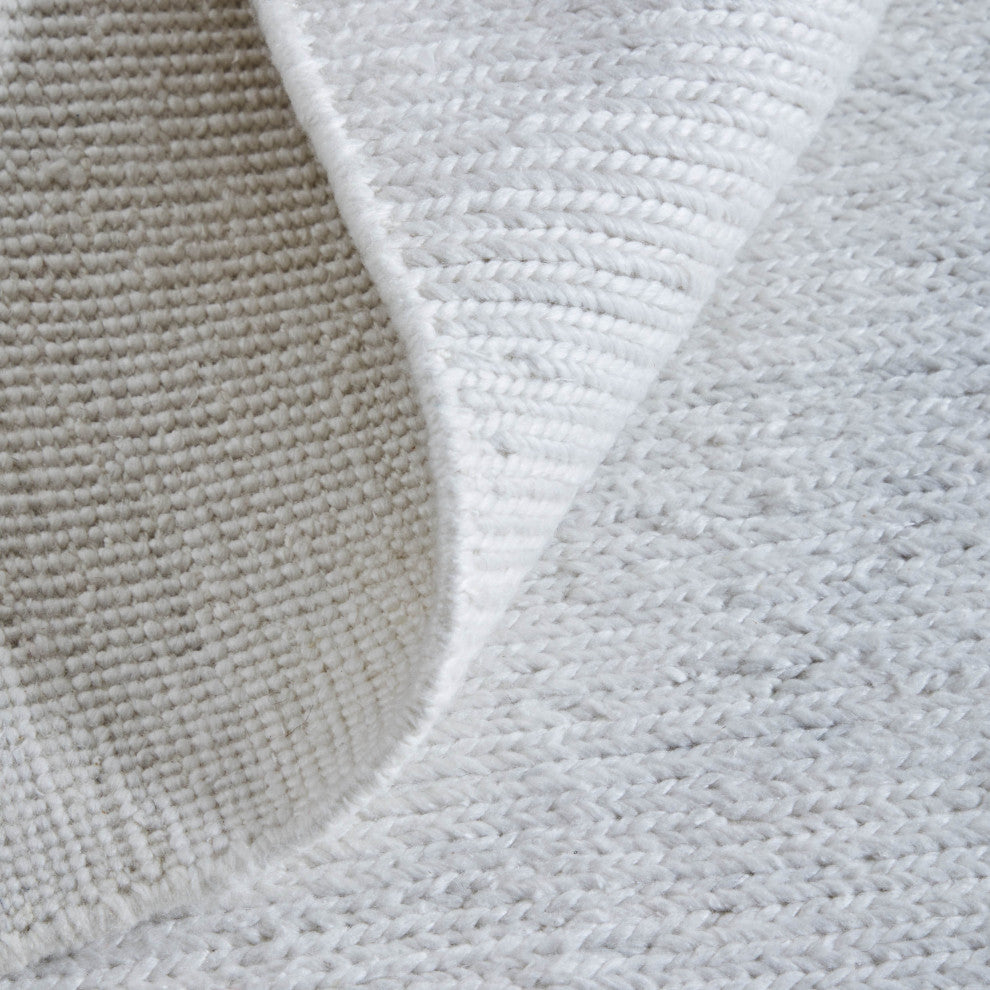 Finley T6046 Modern/Casual Area Rug, White, 2'x3'